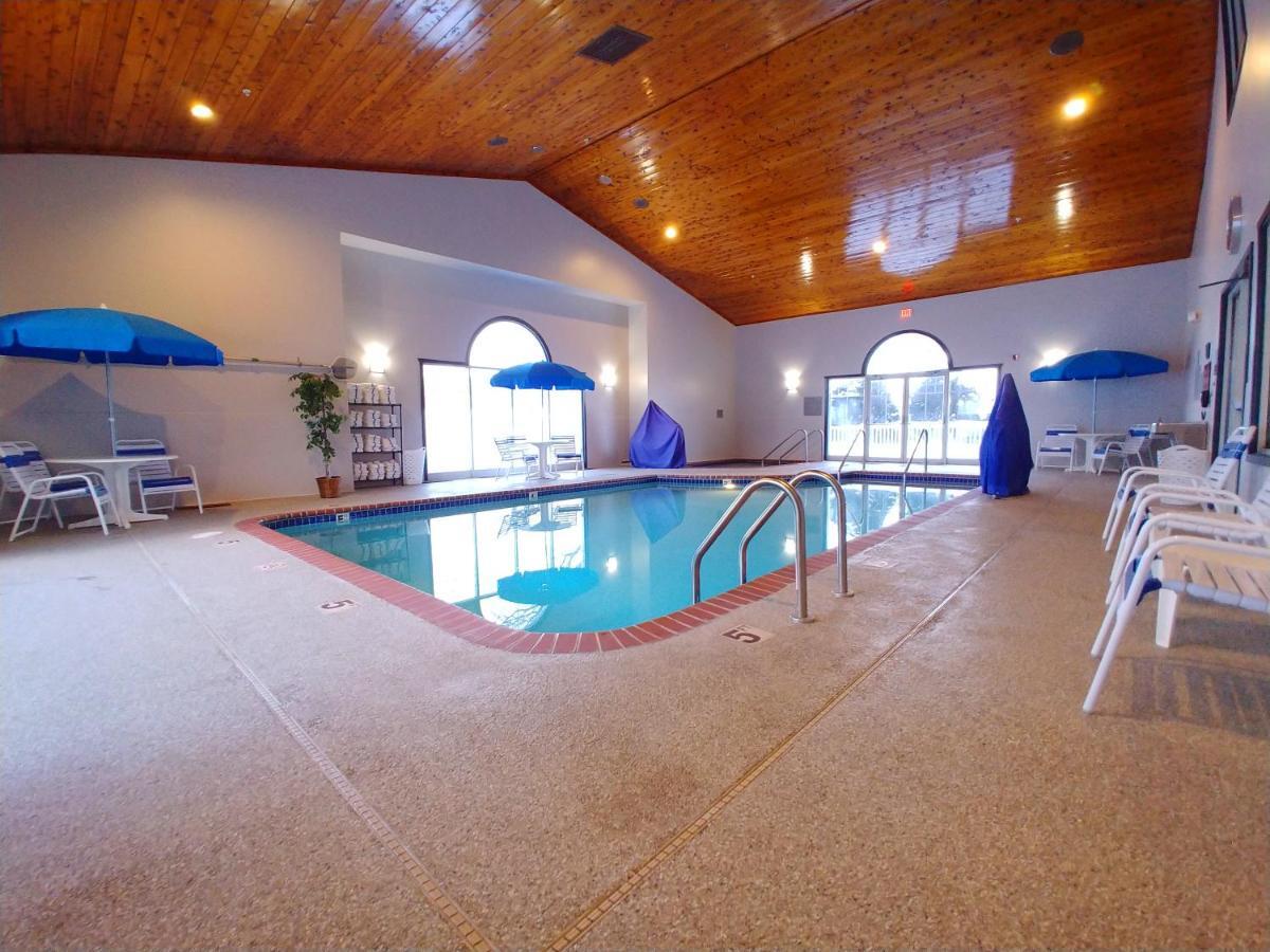 Country Inn & Suites By Radisson, Freeport, Il Luaran gambar